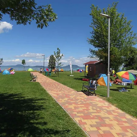 Ferienhaus Holiday In Balatonmariafürdo 19474 Balatonkeresztúr
